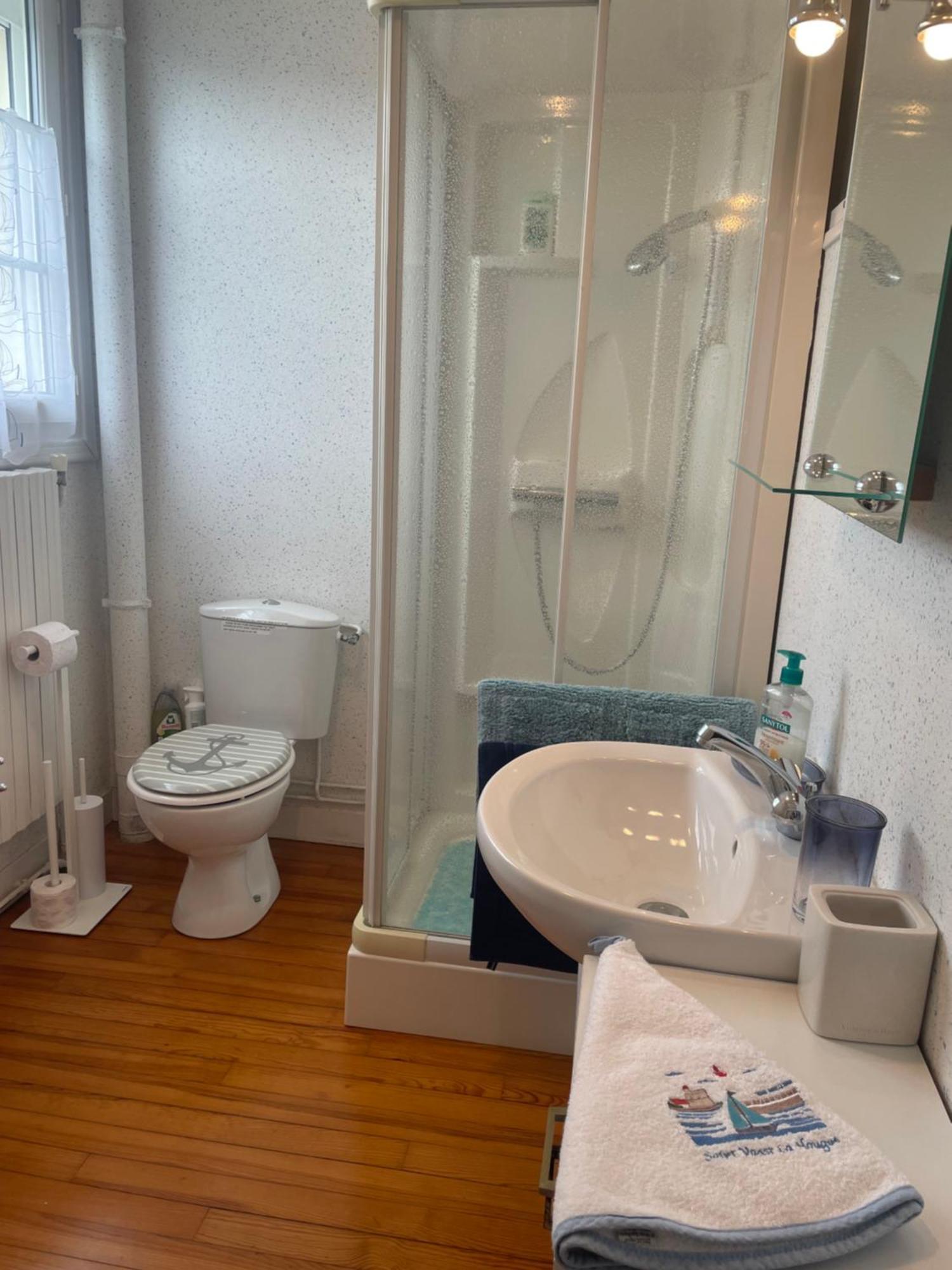 "La Revillaise" Proche Mer, Grand Jardin Clos, 2 A 5 Personnes-Adultes-Enfants- Réville Exterior photo