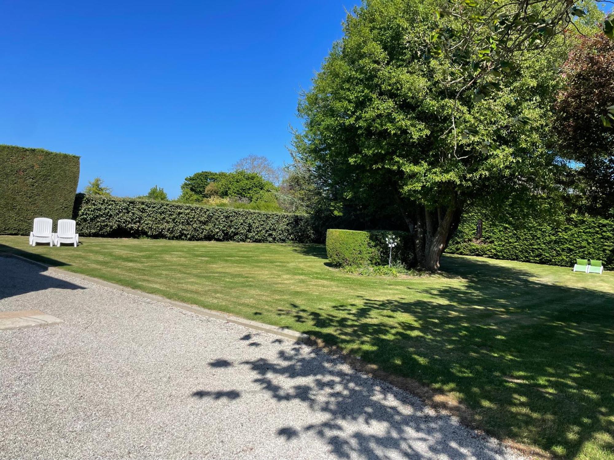 "La Revillaise" Proche Mer, Grand Jardin Clos, 2 A 5 Personnes-Adultes-Enfants- Réville Exterior photo